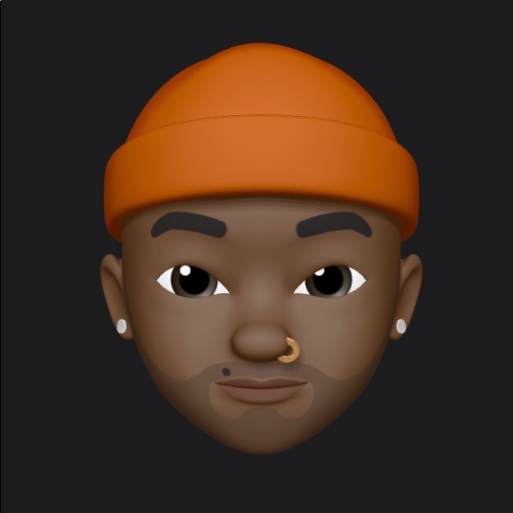 Meet your Posher, Dominique